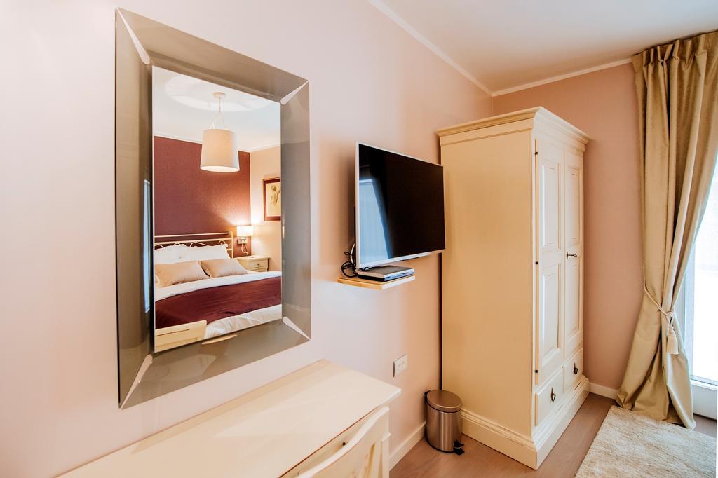 Suites One Zadar Exterior photo